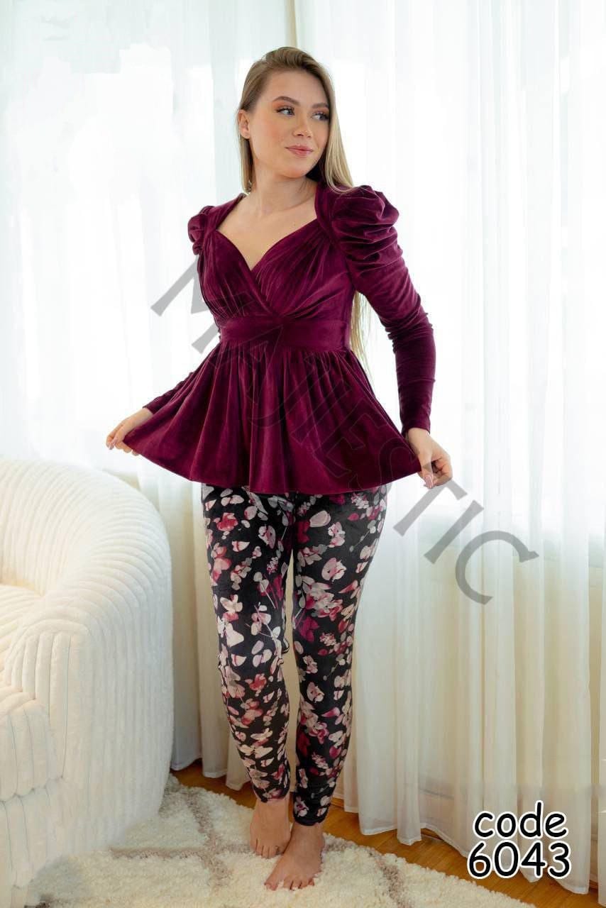 طقم بيجامه قطيفة
