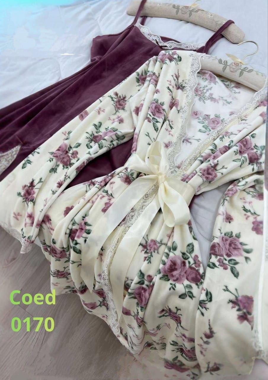 طقم روب وكاش قطيفه