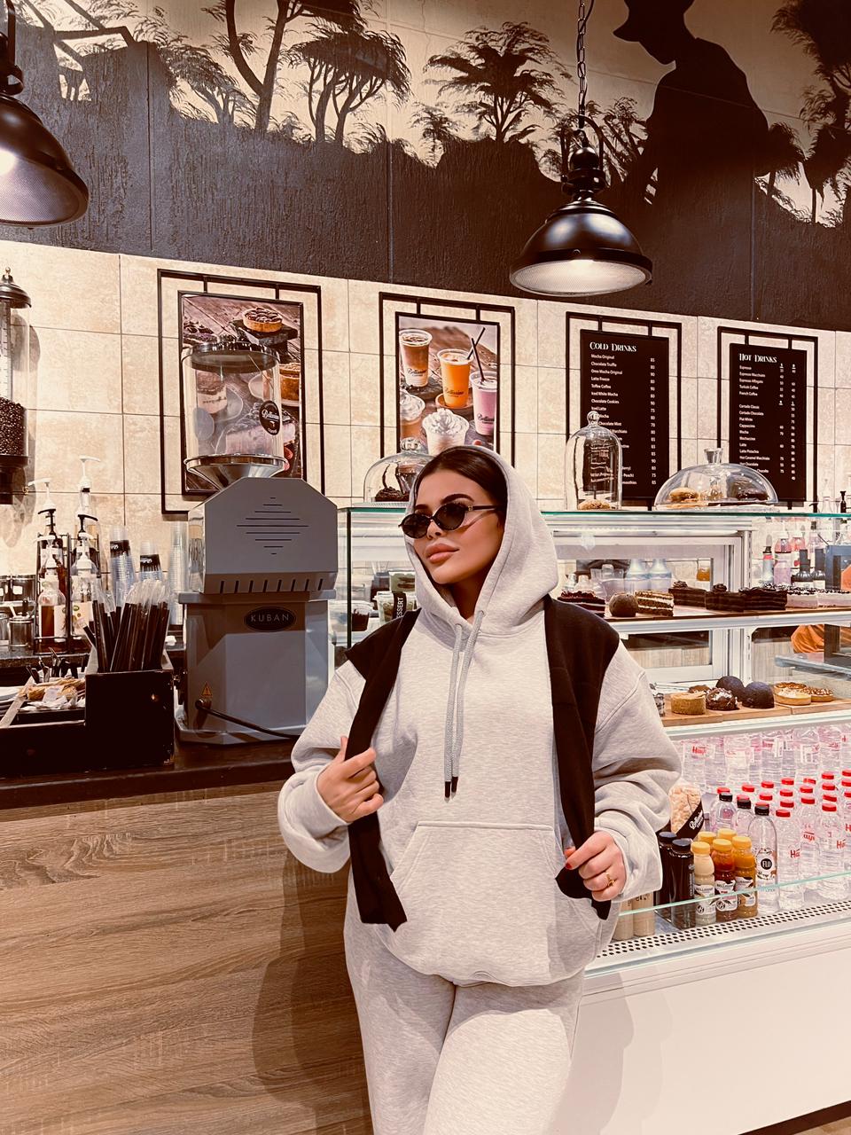 هودي "الدفء العصري" - Oversize Hoodie