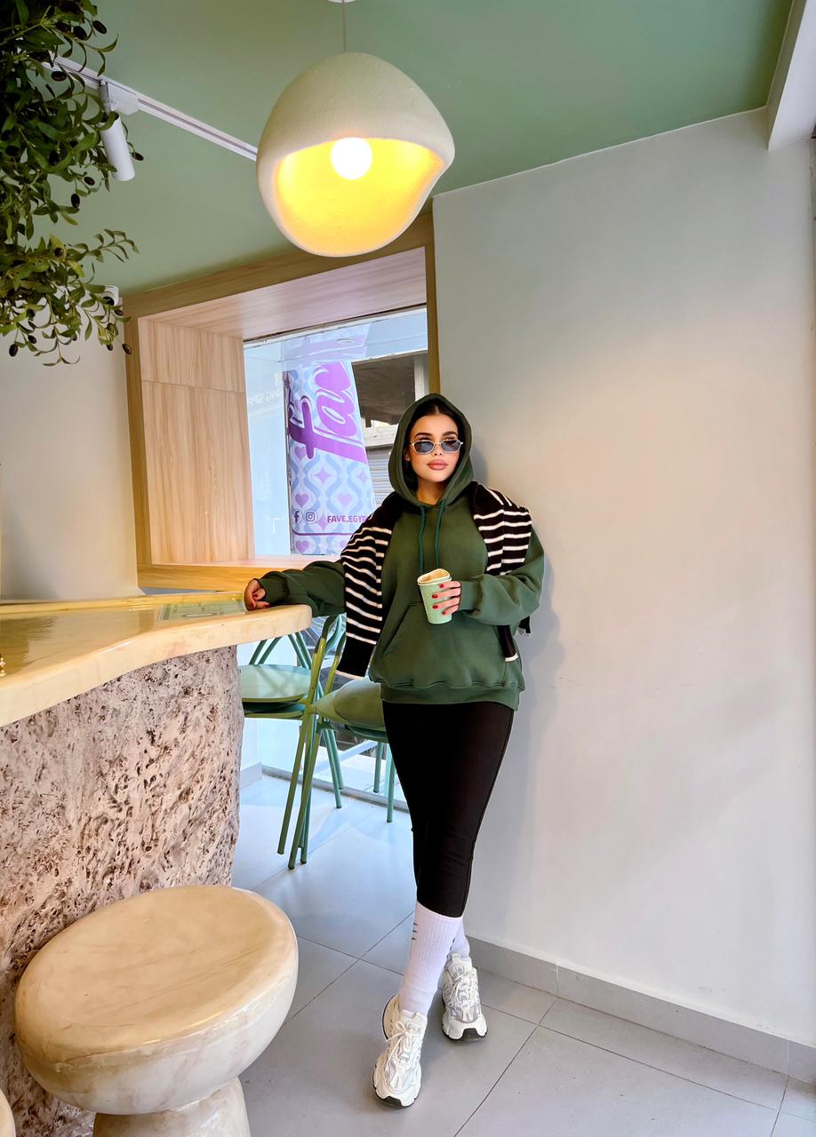 هودي "الدفء العصري" - Oversize Hoodie